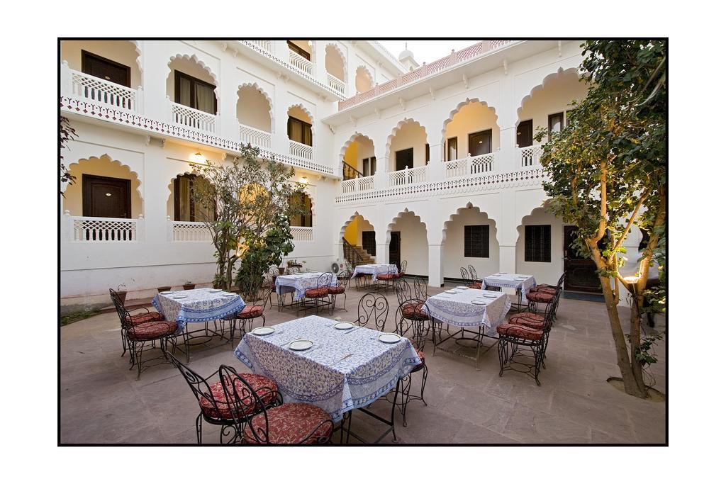 Heritage Khandwa Haveli Jaipur Exterior photo