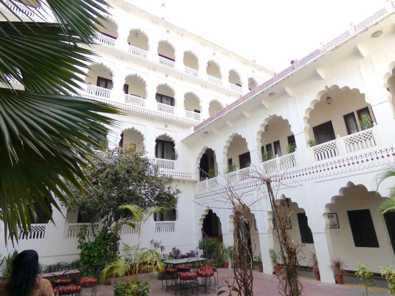 Heritage Khandwa Haveli Jaipur Exterior photo