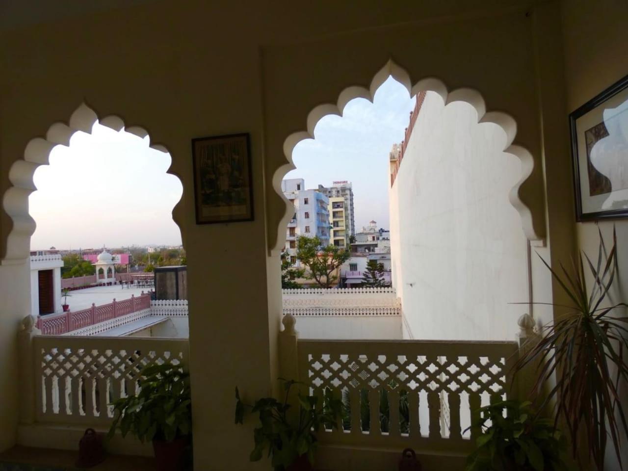 Heritage Khandwa Haveli Jaipur Exterior photo