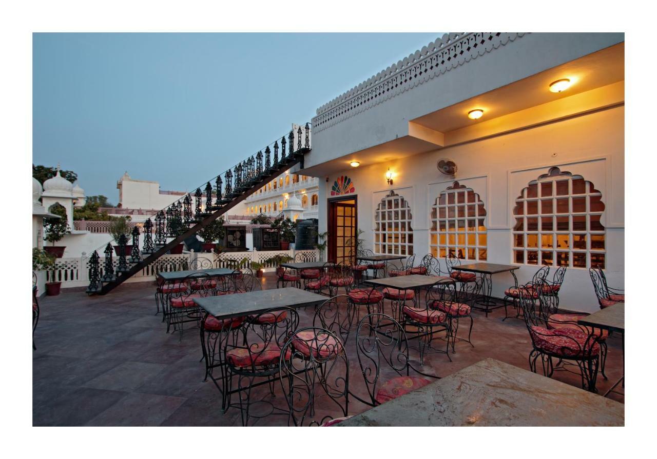 Heritage Khandwa Haveli Hotel Jaipur Exterior photo